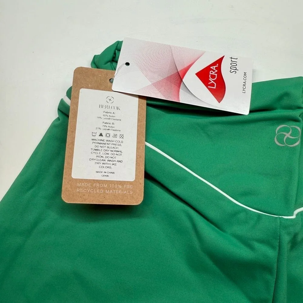 RIHOAS Natural Waist Lycra Bike Shorts Green Women's Size‎ Medium New With Tag